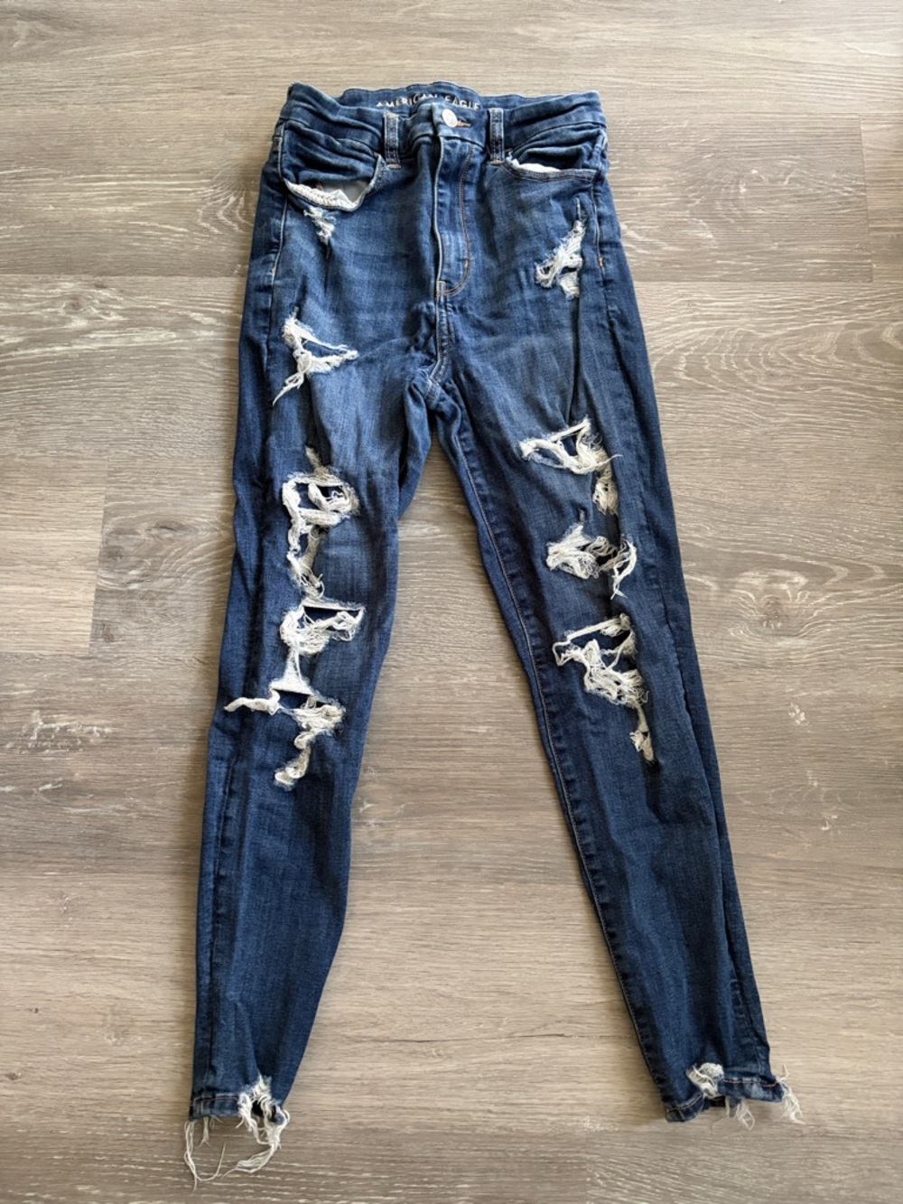 American Eagle Jeggings Bundle — Light, Distressed Medium, Dark Wash THREE PAIRS - Picture 12 of 13